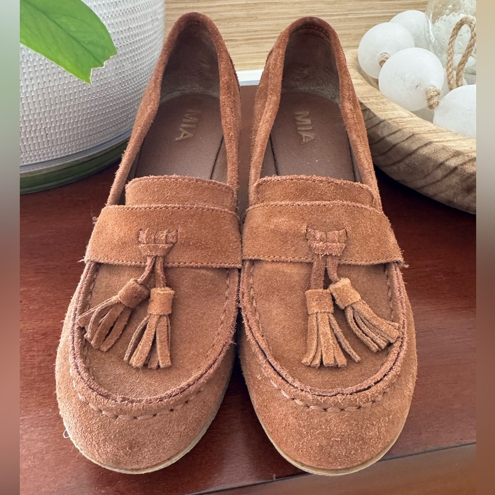 Wedge loafers